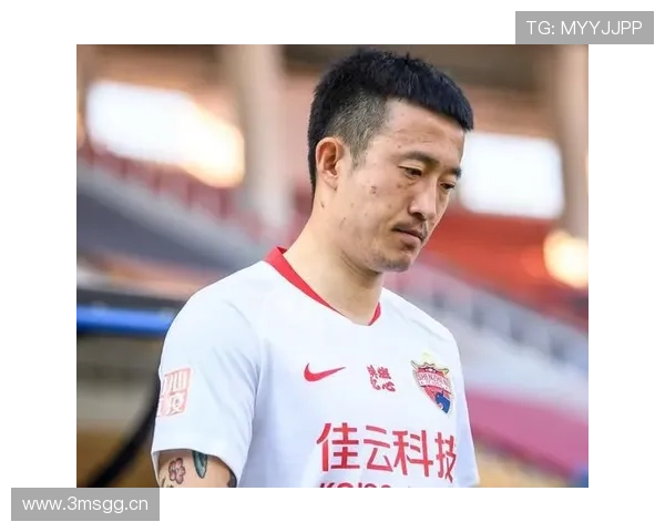 半场点评：费利佩表现抢眼姜至鹏需改进