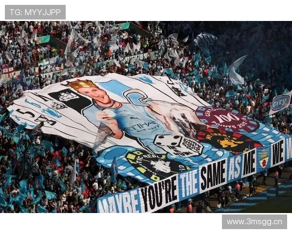 十年球迷情谊横跨欧洲路 十年球迷情谊横跨欧洲路